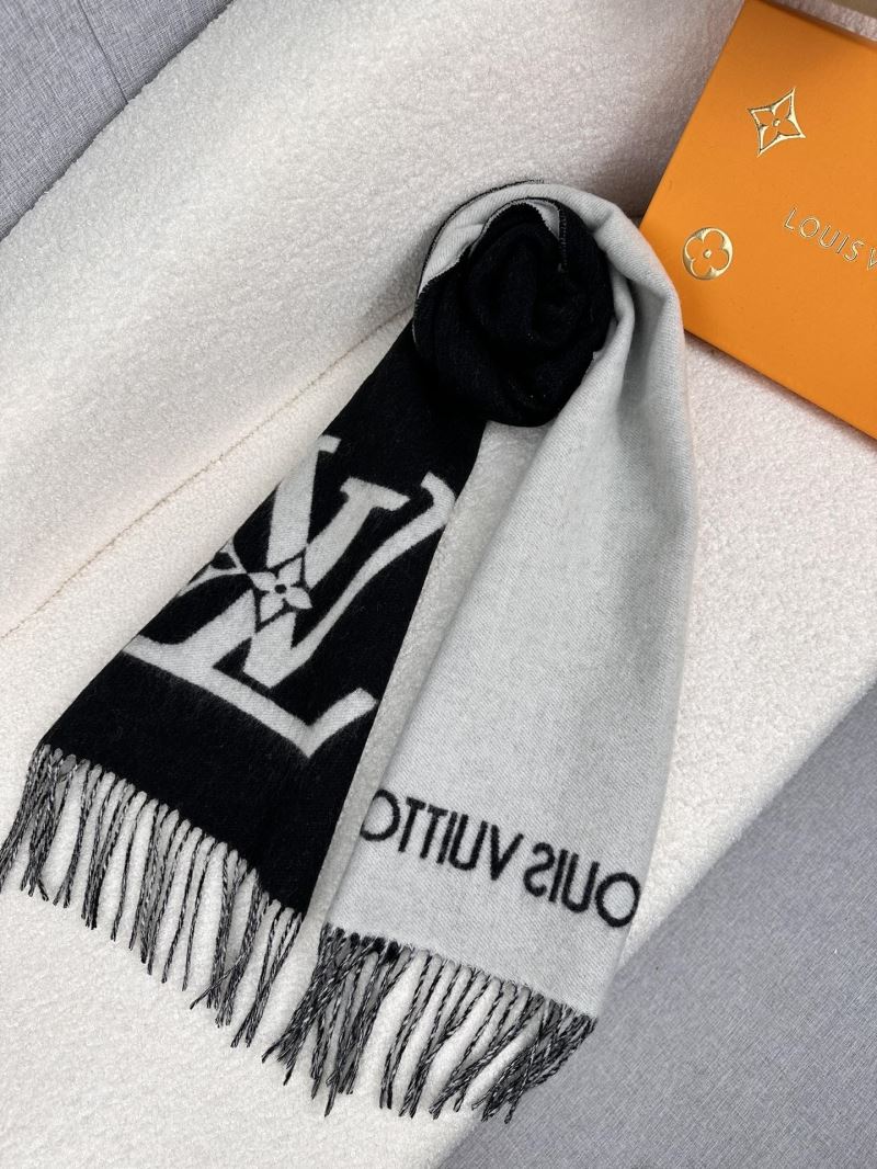 Louis Vuitton Scarf